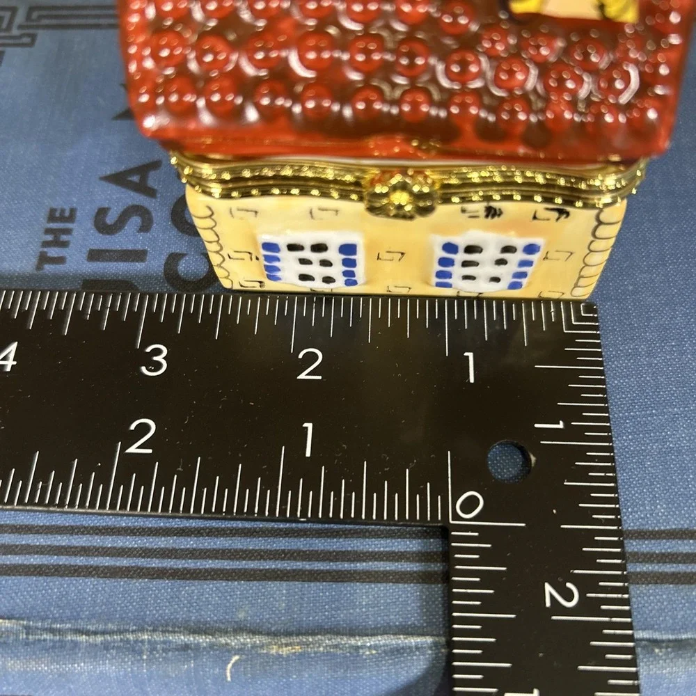 Vintage Hinged Trinket Box House Pottery Cottage